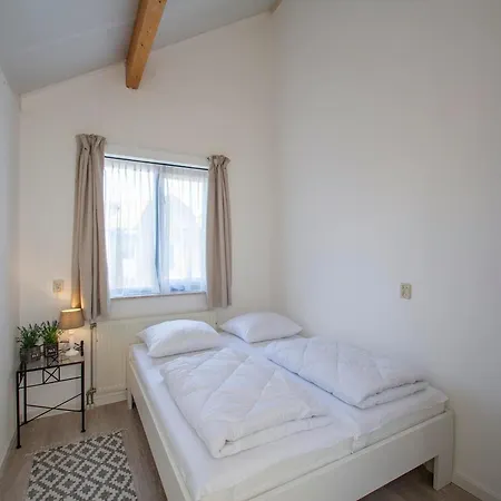 Charming Near Sandy Villa